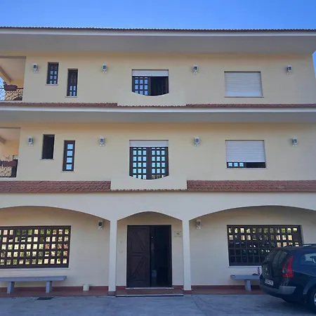 Pensao Repouso Do Peregrino 帕雷迪什迪科拉