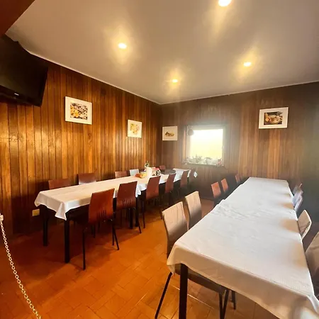 Pensao Repouso Do Peregrino * 帕雷迪什迪科拉