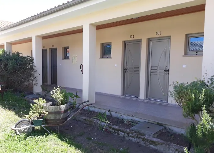 Pensao Repouso Do Peregrino * Паредиш-ди-Кора